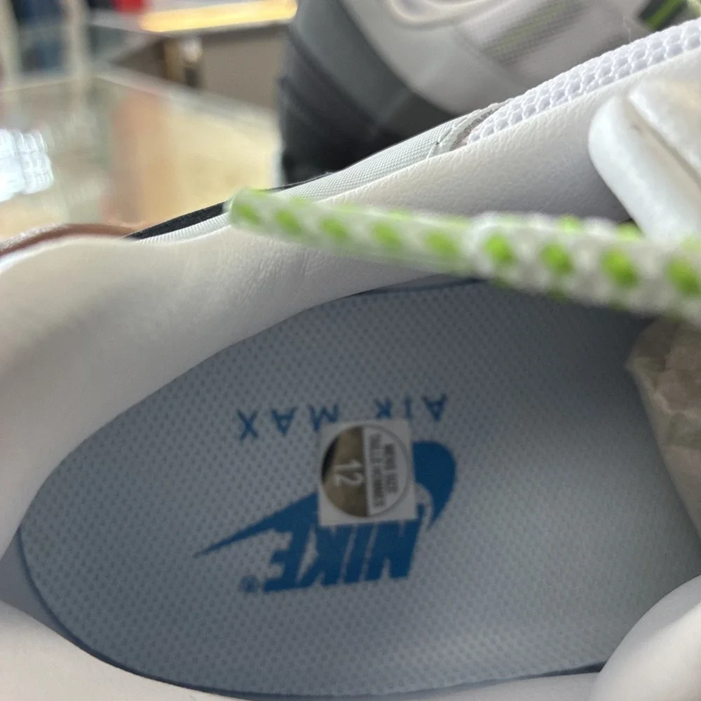 Nike air max